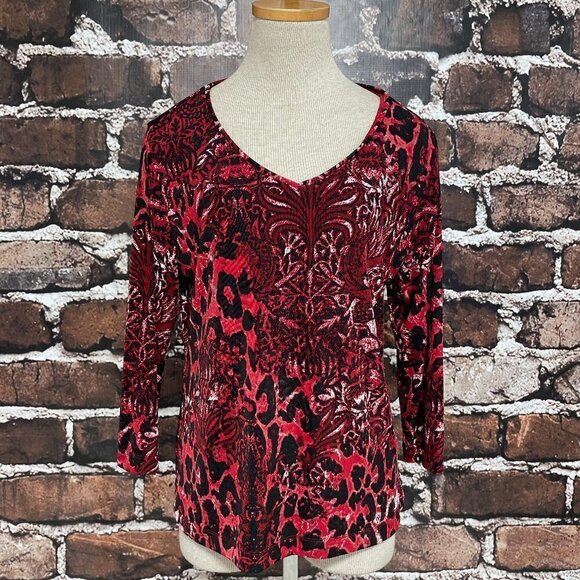 Chico's Top Shirt Round Neck Red Black Animal Print Medium 8 - Picture 2 of 12